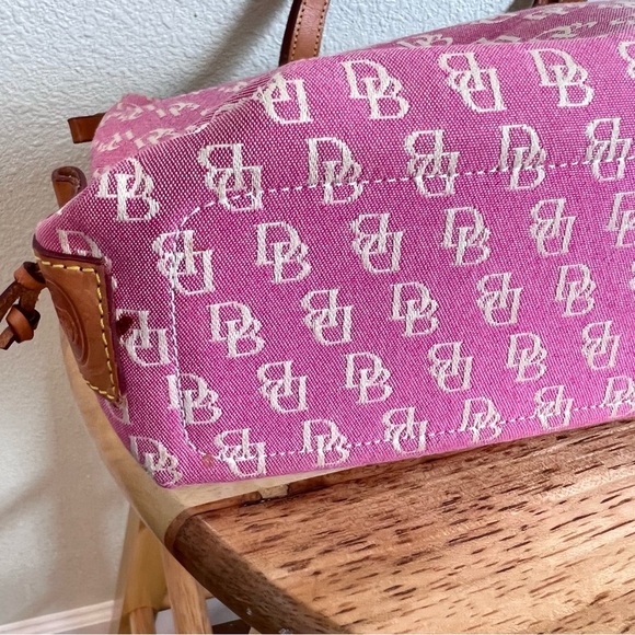 Vintage Dooney & Bourke Pink Monogram Satchel Canvas Tassel Handbag - Picture 13 of 15